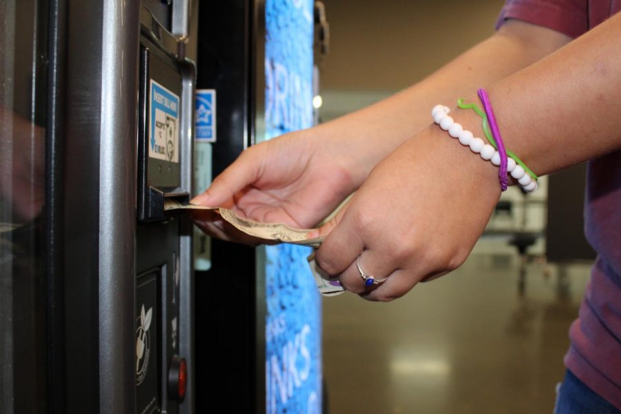 Vending machine restrictions cut back on carbs and cash